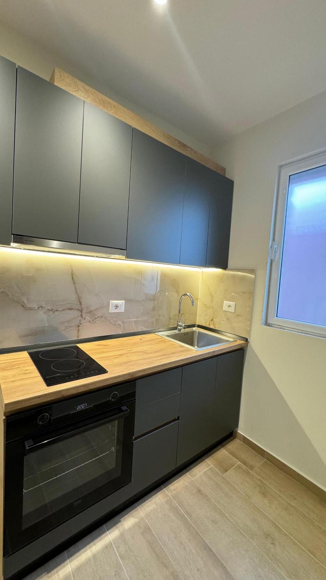 Charming Comfort Apartment Tirana Zewnętrze zdjęcie