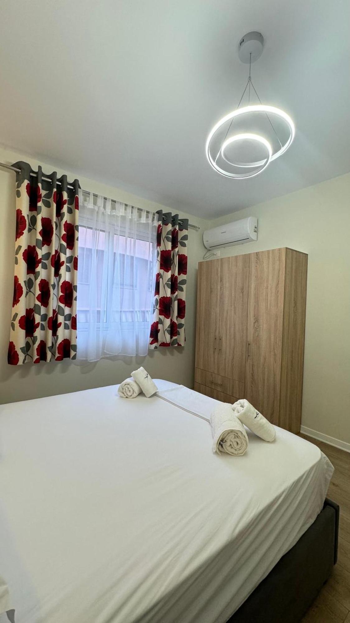 Charming Comfort Apartment Tirana Zewnętrze zdjęcie