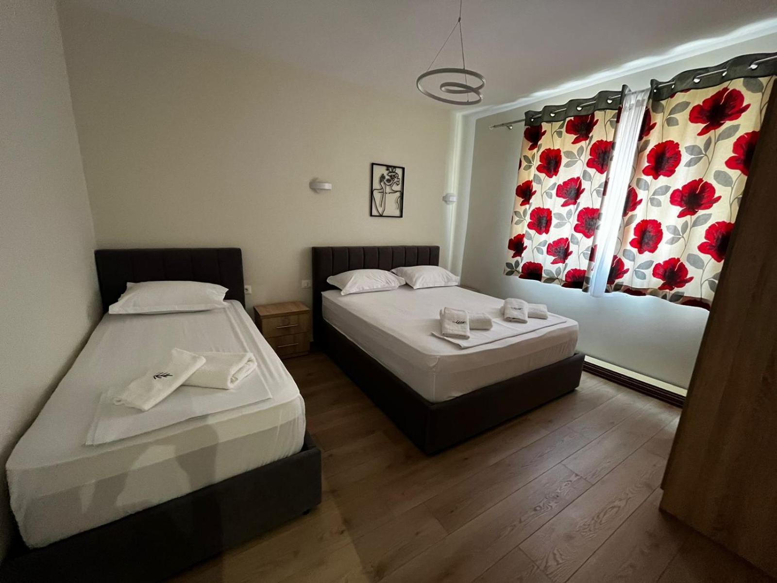 Charming Comfort Apartment Tirana Zewnętrze zdjęcie