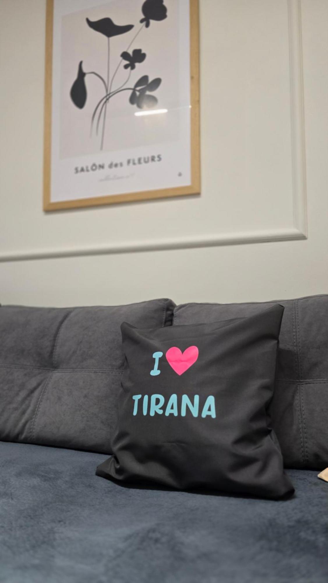 Charming Comfort Apartment Tirana Zewnętrze zdjęcie